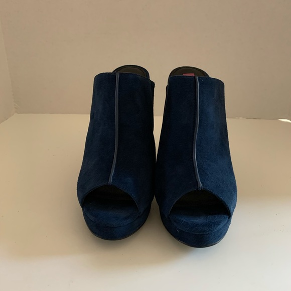 Tracy Reese Blue Peeptoe Mule Heels, size 6 - Picture 2 of 7